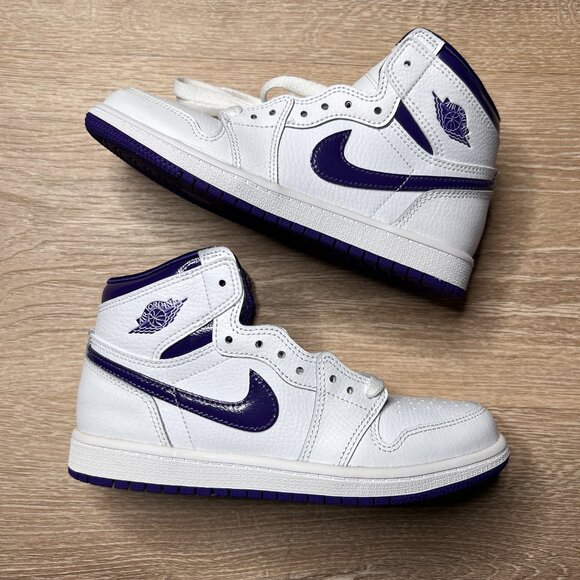 Jordan 1 Retro High "Court Purple” Size 2.5Y NWT - Picture 2 of 10
